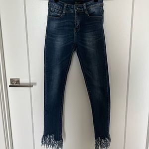 Blue Jeans with Fringe Hem